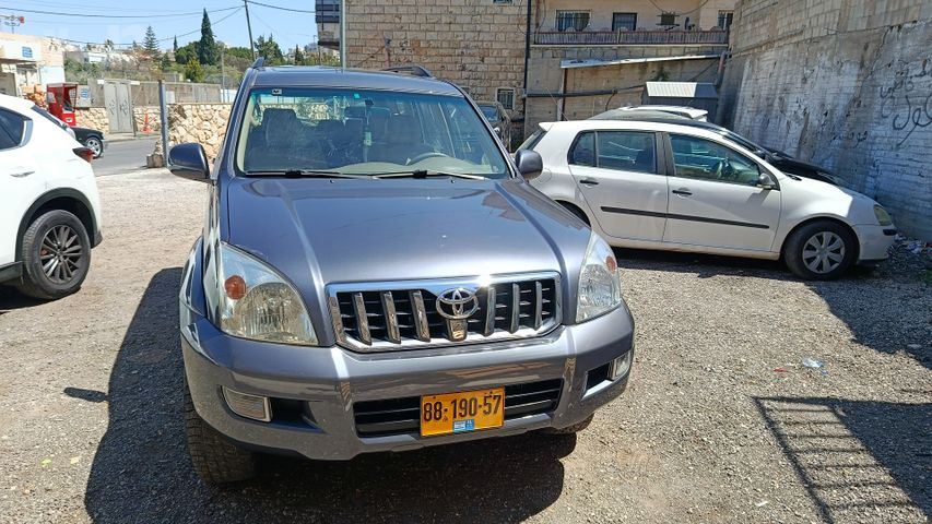 מודעת רכב טויוטה לנד קרוזר