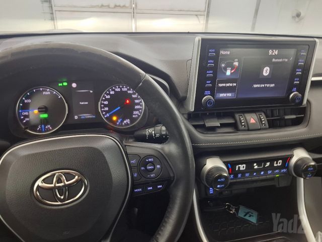 טויוטה RAV4