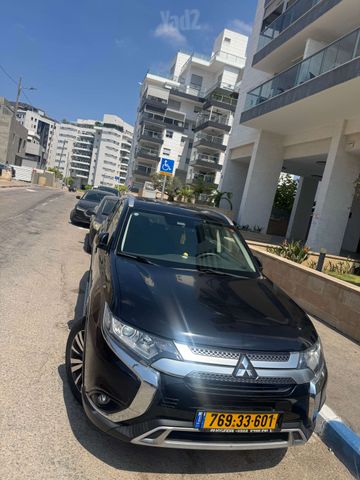 מודעת רכב מיצובישי אאוטלנדר