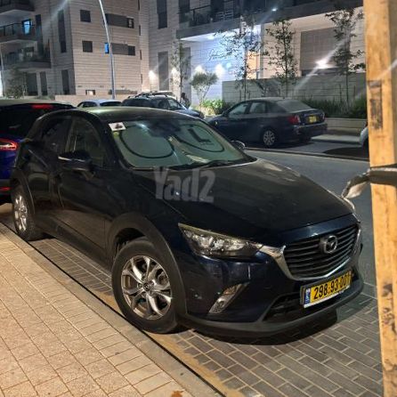 מודעת רכב מאזדה CX-3