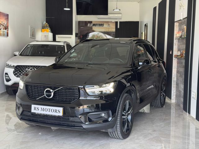 מודעת רכב וולוו XC40