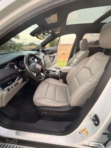 קאדילק XT4