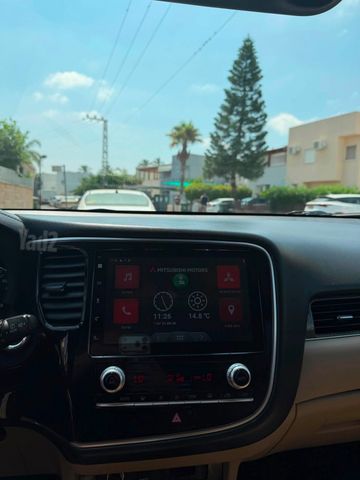 מודעת רכב מיצובישי ASX