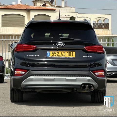 יונדאי סנטה פה