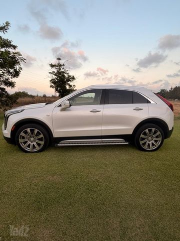 קאדילק XT4