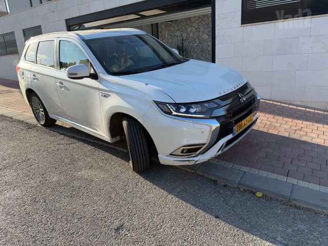 מודעת רכב מיצובישי אאוטלנדר