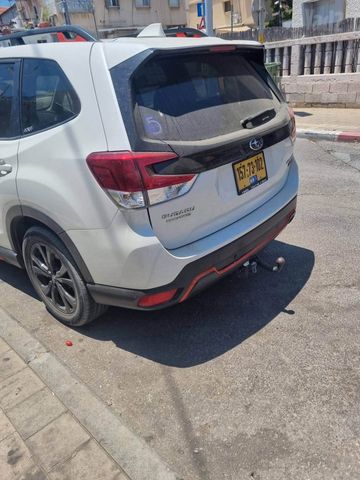 מודעת רכב סובארו פורסטר