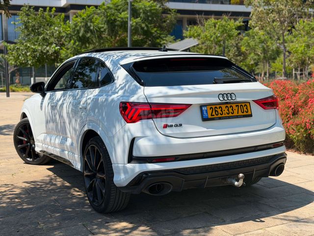 מודעת רכב אאודי RS Q3