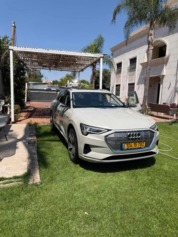 אאודי E-tron