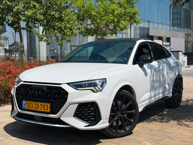 אאודי RS Q3