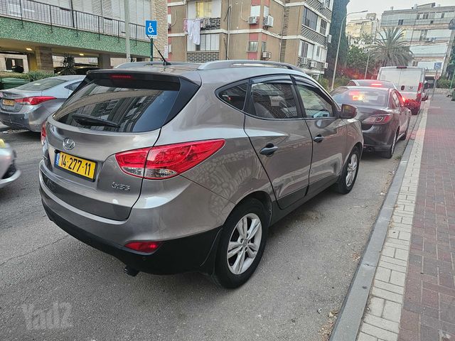 יונדאי ix35
