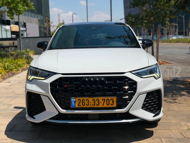 אאודי RS Q3