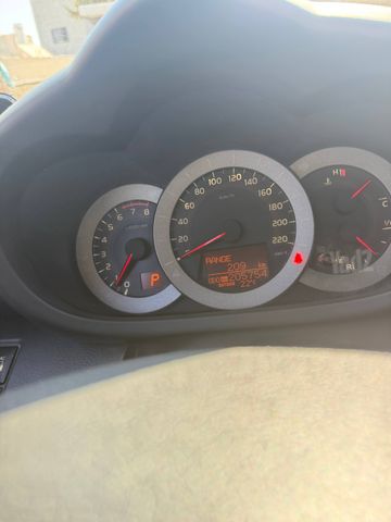 טויוטה RAV4
