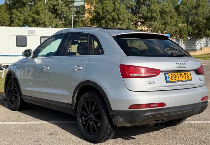 אאודי Q3