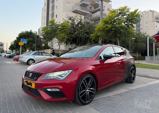 סיאט לאון
