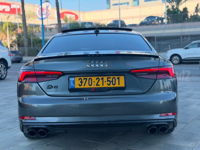 אאודי S5