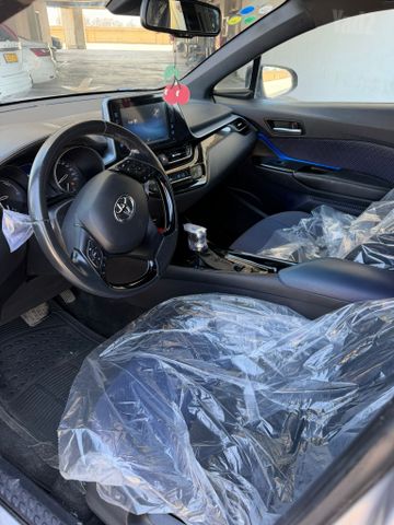 טויוטה C-HR