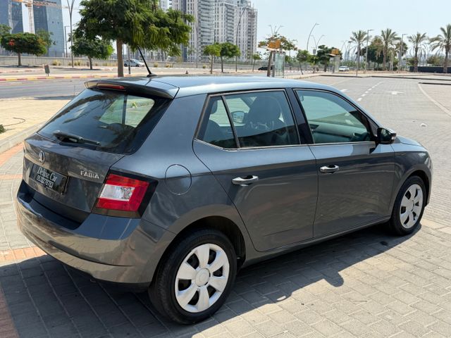 סקודה פאביה
