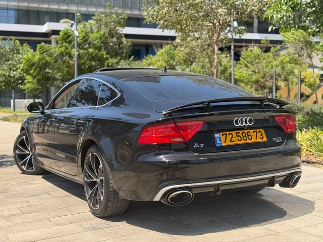 אאודי A7