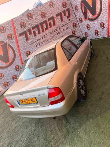 מאזדה 323