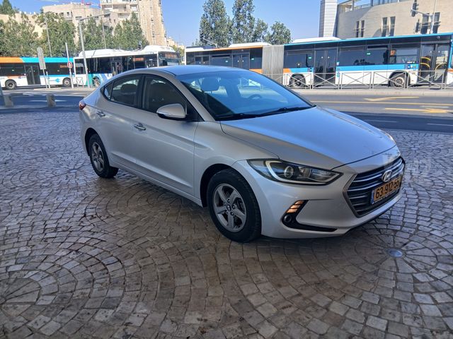 יונדאי אלנטרה