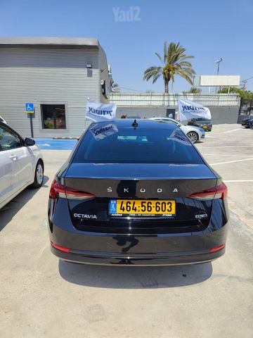 סקודה אוקטביה