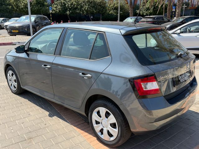 סקודה פאביה