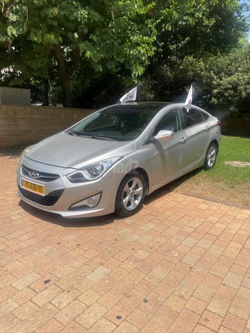 מודעת רכב יונדאי i40