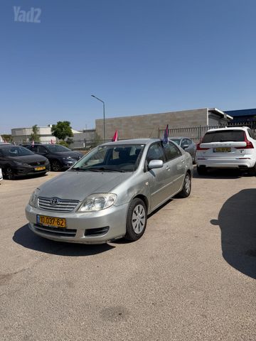 טויוטה קורולה