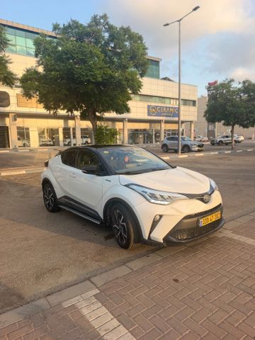 טויוטה C-HR
