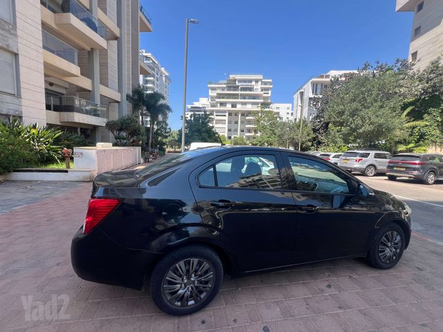 שברולט סוניק