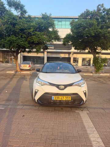 טויוטה C-HR