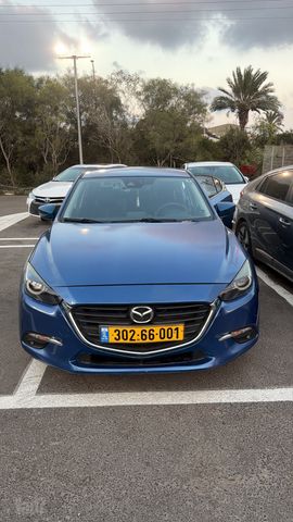 מודעת רכב מאזדה 3