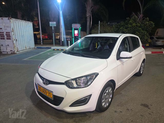 מודעת רכב יונדאי i20