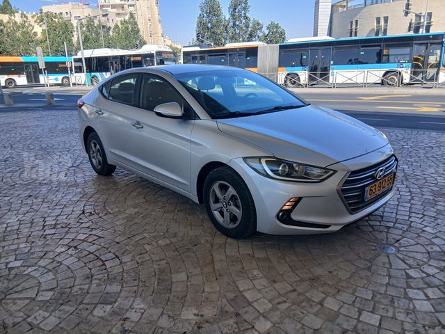יונדאי אלנטרה