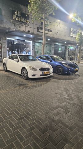 אינפיניטי G37