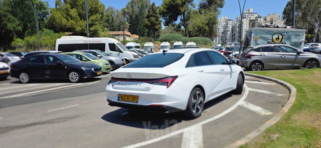 יונדאי אלנטרה