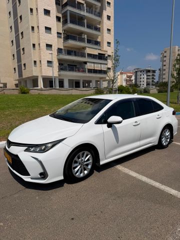 מודעת רכב טויוטה קורולה