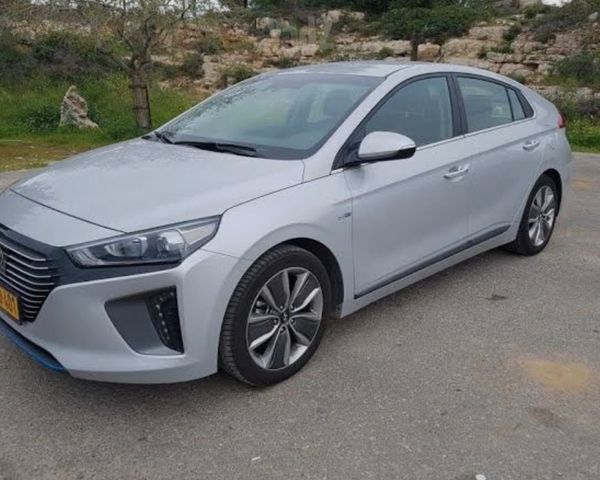 מודעת רכב יונדאי איוניק