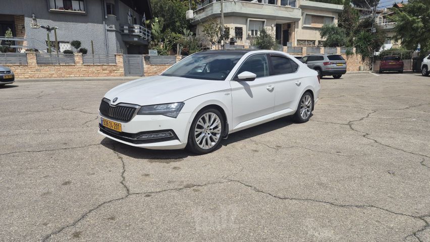 מודעת רכב סקודה סופרב