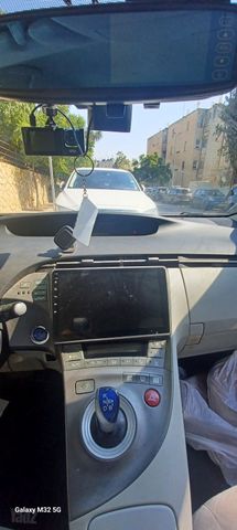 טויוטה פריוס