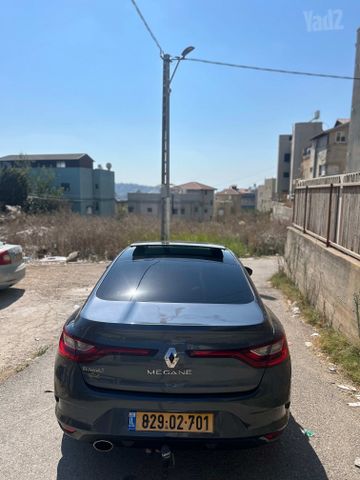 רנו מגאן