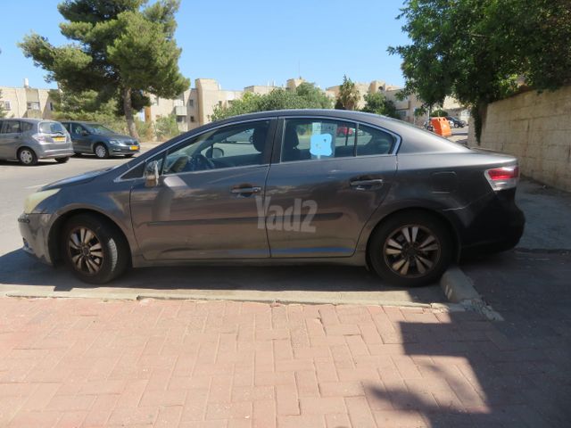 מודעת רכב טויוטה אוונסיס