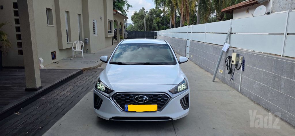 יונדאי איוניק