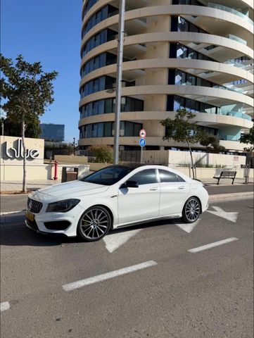 מרצדס-בנץ CLA