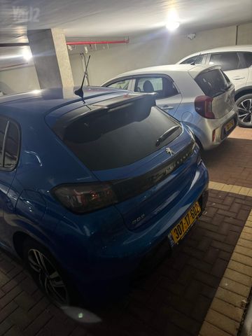 מודעת רכב פיג'ו 208