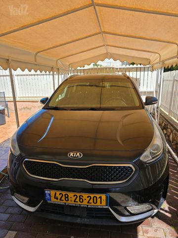 קיה נירו