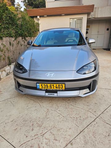 יונדאי איוניק 6