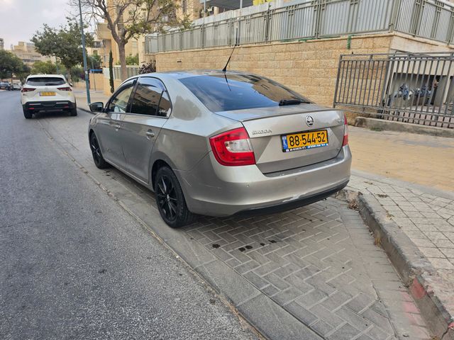סקודה ראפיד