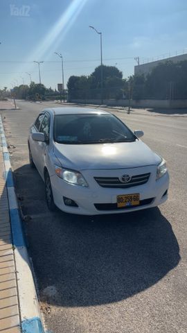 טויוטה קורולה